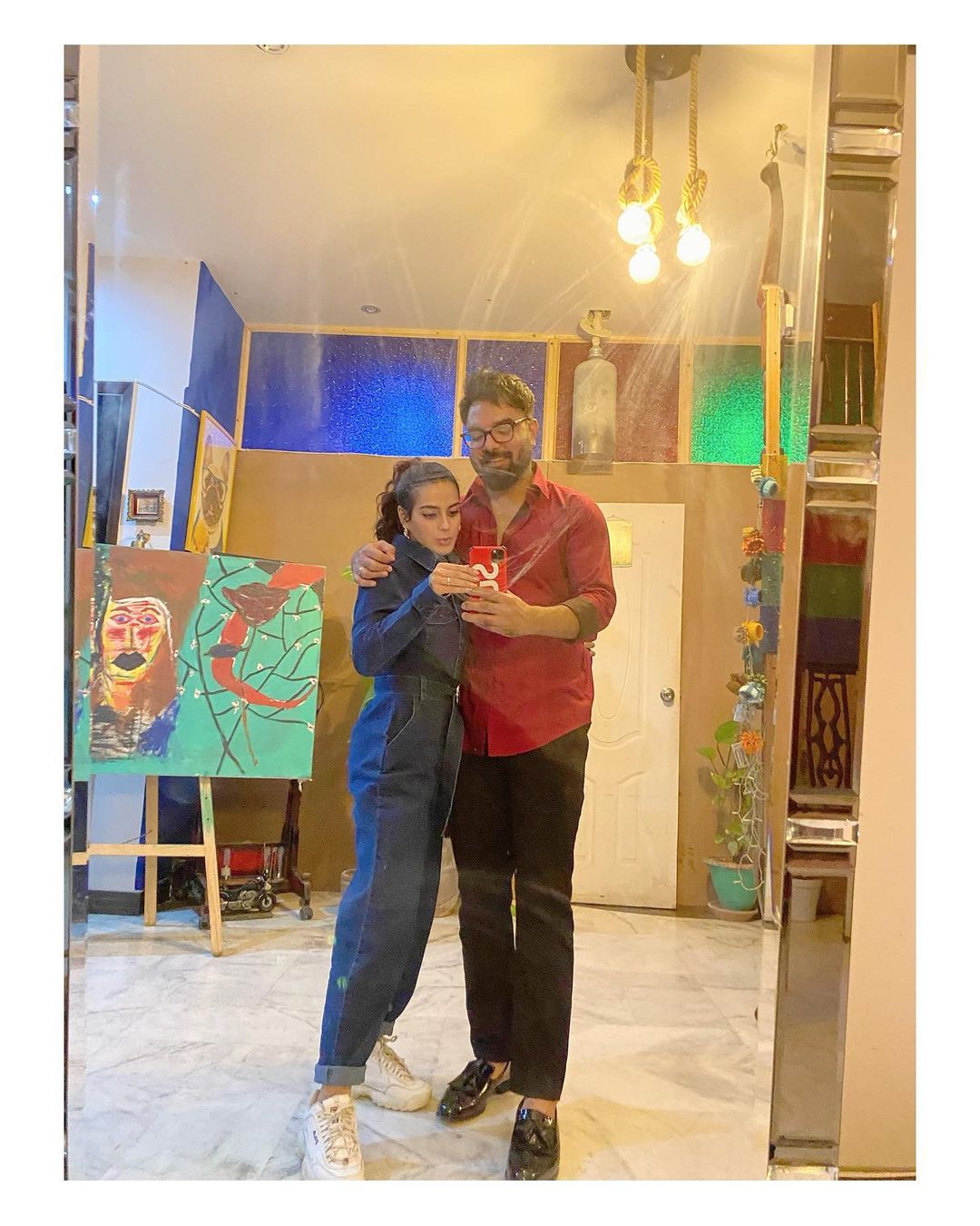 Iqra Aziz and Yasir Hussain Clicks from Birthday Dinner Date