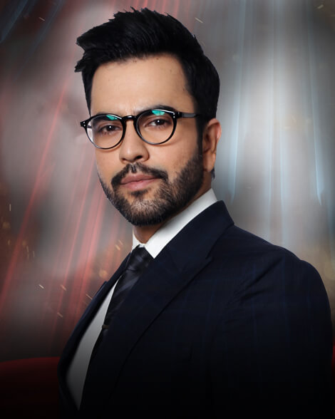 "Male Actors Have Very Less Margin Of Acting On Small Screen" - Says Junaid Khan