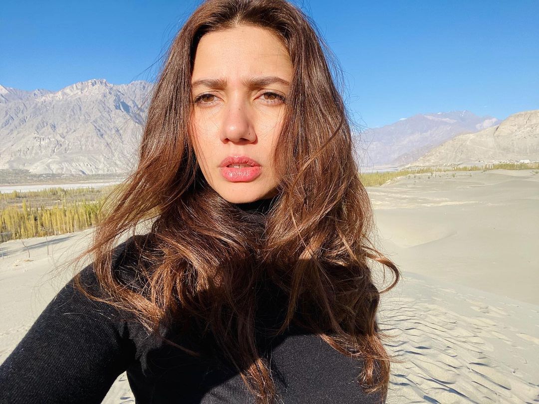 Mahira Khan Beautiful Clicks from Cold Desert Skardu