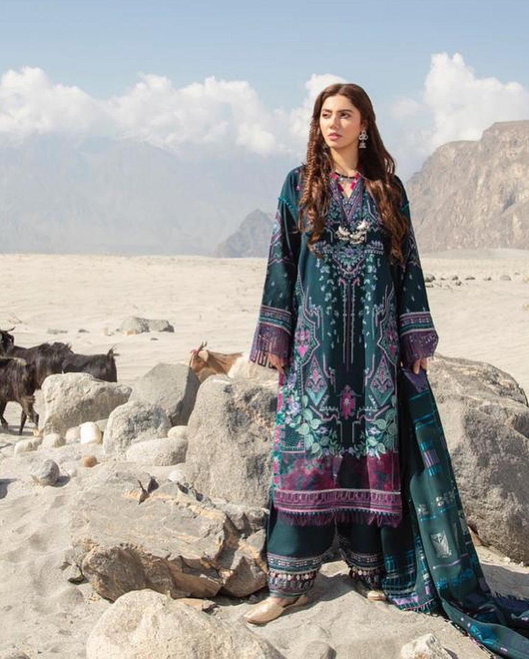 Mahira Khan Beautiful Clicks from Cold Desert Skardu