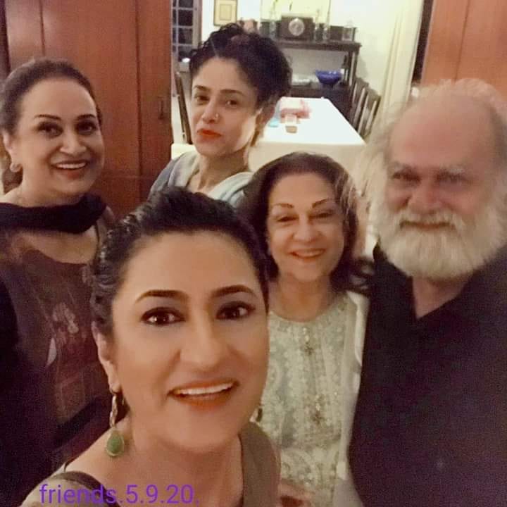 Beautiful Couple Manzar Sehbai And Samina Ahmed - Latest Pictures