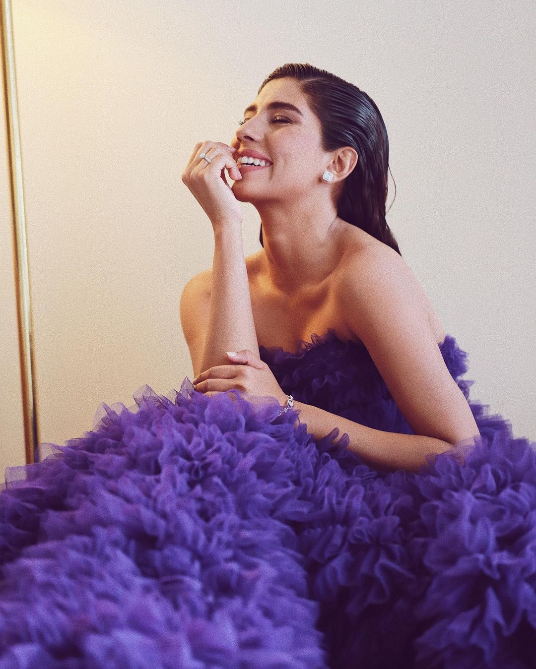 Model Anam Malik Bids Farewell To Showbiz And Embraced Hijab | Reviewit.pk