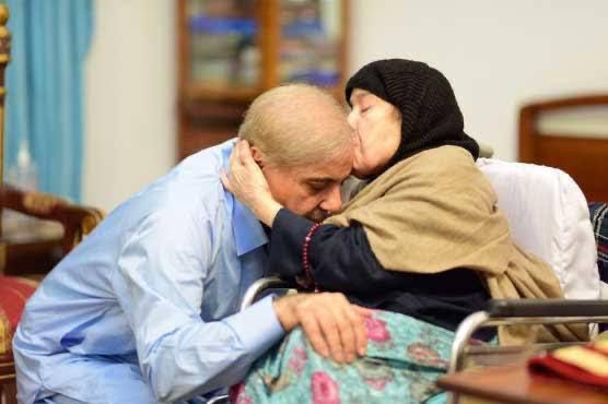 Nawaz Sharif's Mother Passed Away