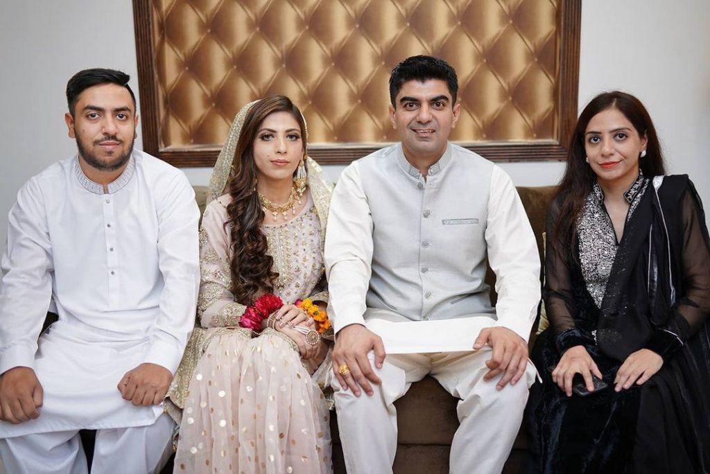 What Did Amna Riaz Get As A Wedding Gift From Her Husband?
