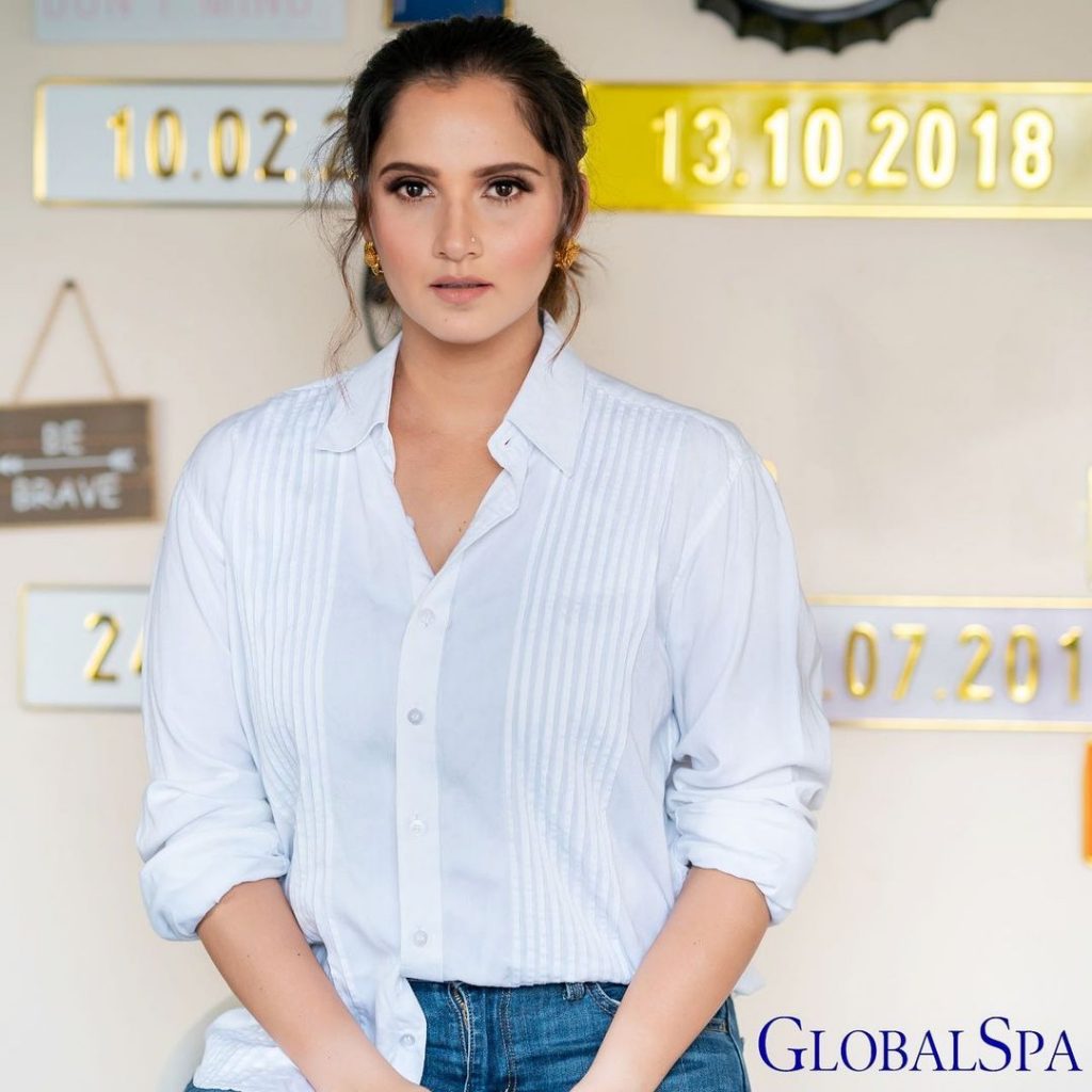 Sania Mirza Making Acting Debut