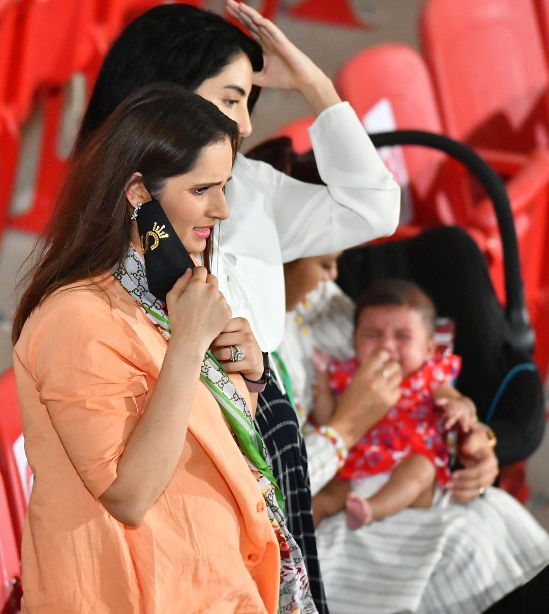 Sania Mirza with her Son in Pakistan - Latest Pictures