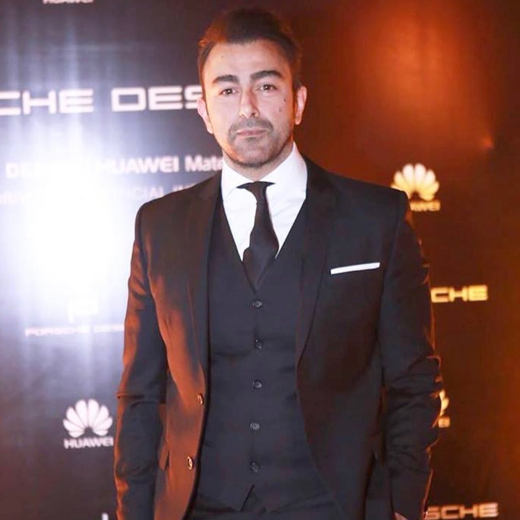 Shaan Shahid Celebrated His 50th Birthday With Family