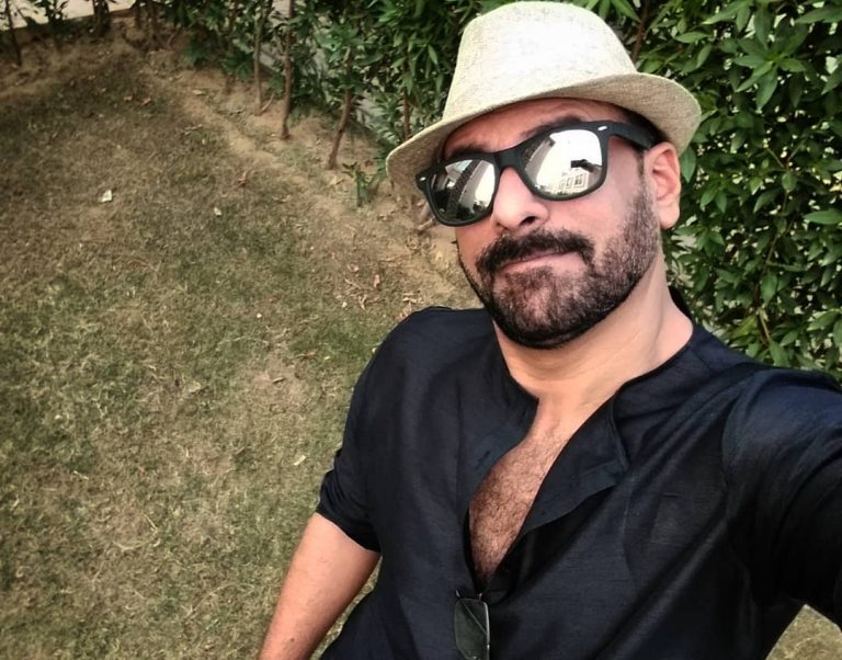 Shamoon Abbasi Claims He Gave Break To Humayun Saeed