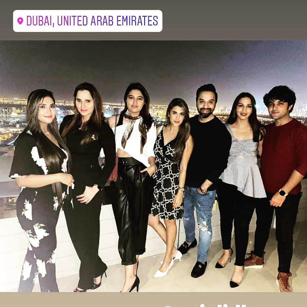 Shoaib Malik and Sania Mirza with Friends in Dubai