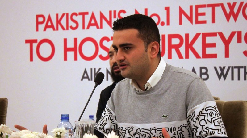 Turkish Chef Burak Ozdemir Announced Good News For Pakistanis