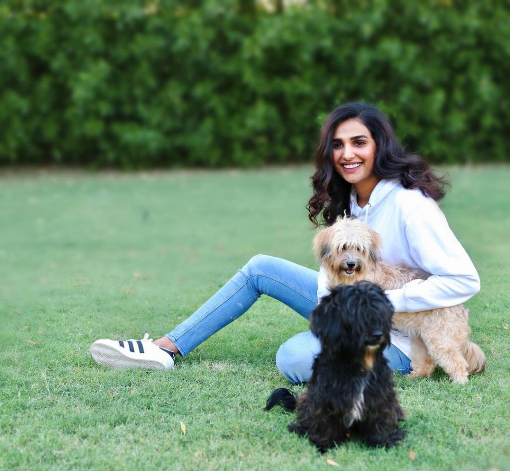 Best Winter Outfits of Amna Ilyas