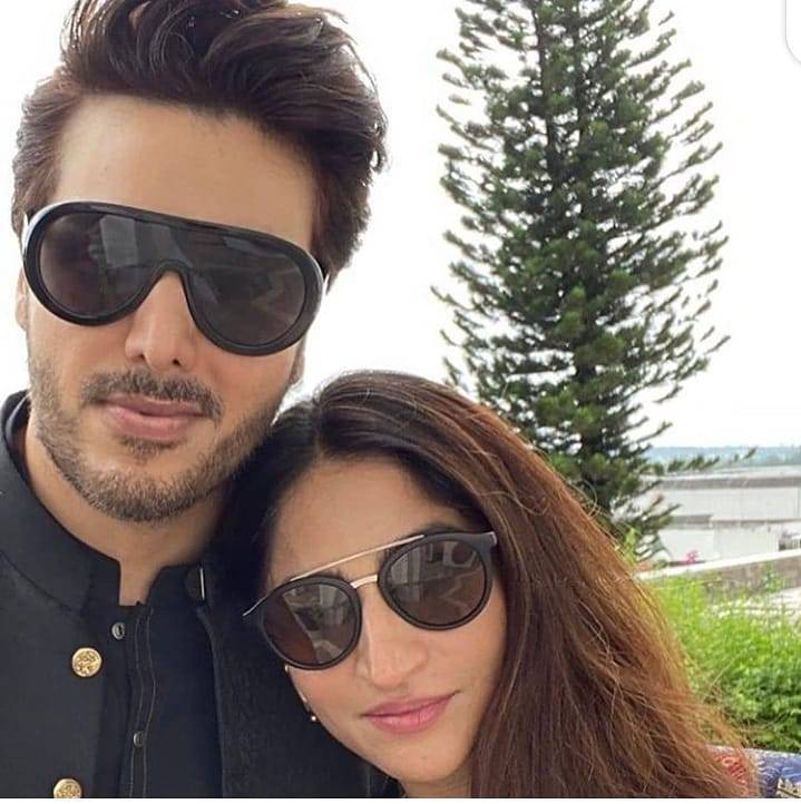 Ahsan Khan Family - 10 Adorable Pictures