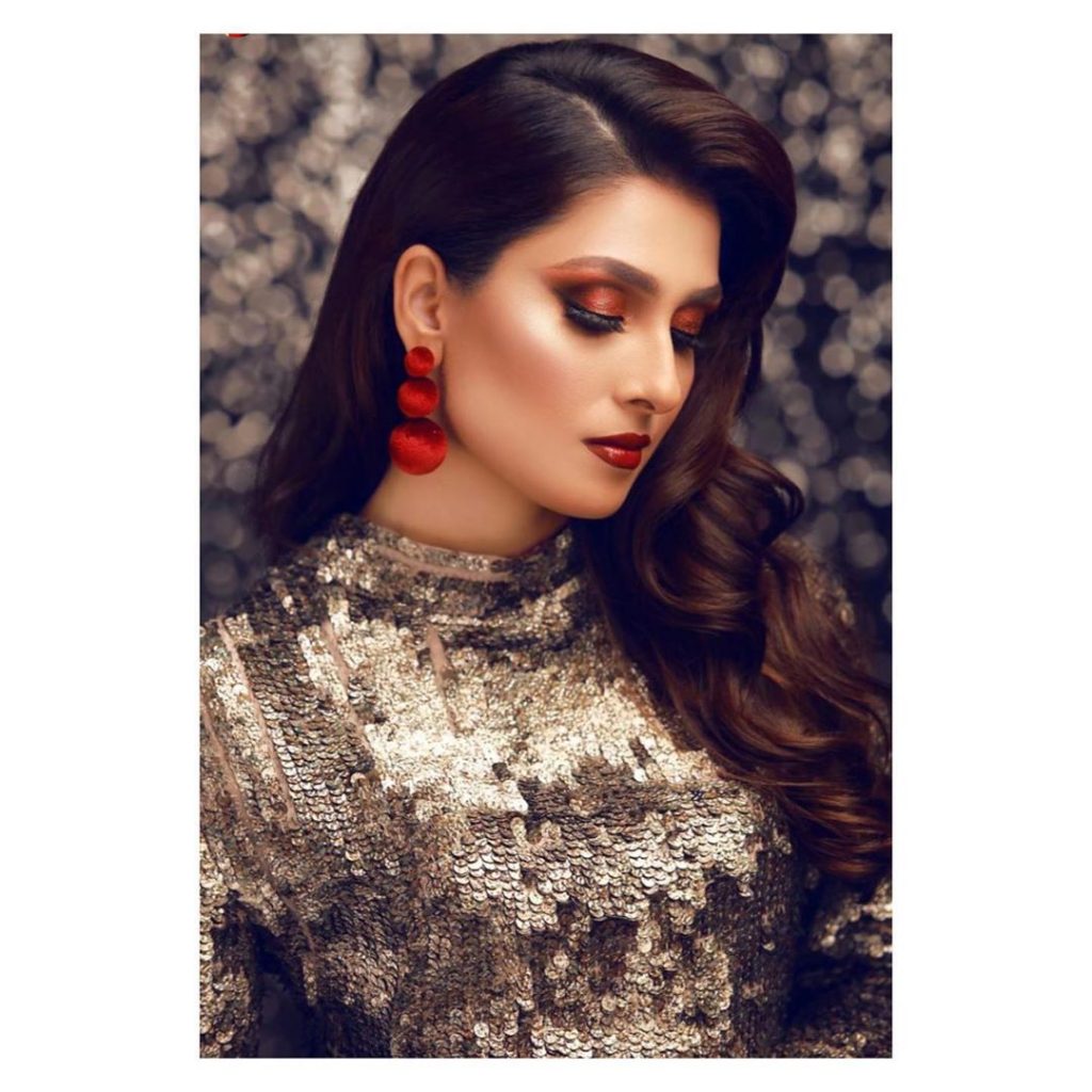 Elegant Hairstyles of Ayeza Khan That Are Just Lovely