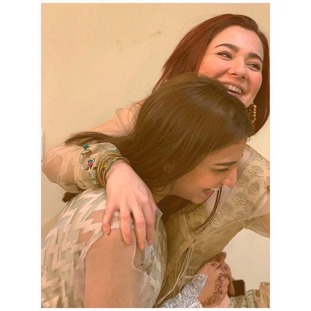 Hania Amir Family - 10 Beautiful Pictures