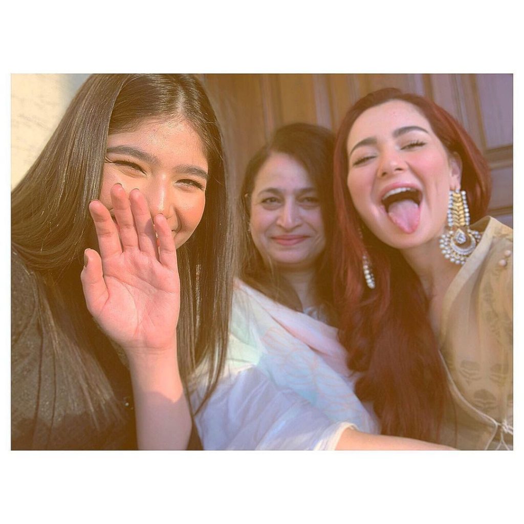 Hania Amir Family - 10 Beautiful Pictures