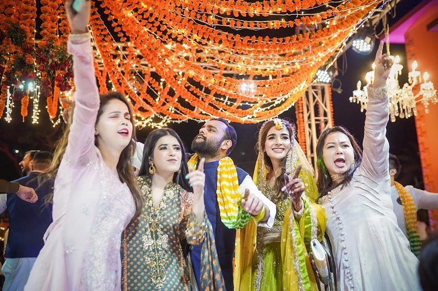 Rabab Hashim Mehndi Pictures