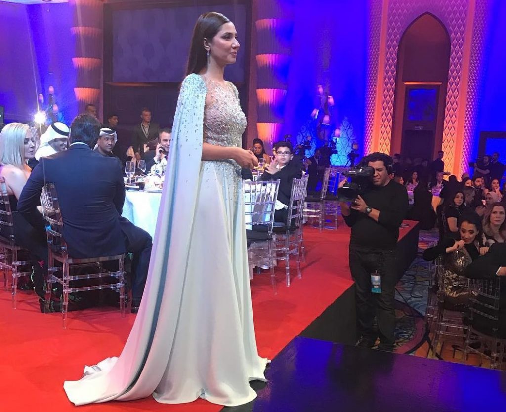 Sajal Aly Receiving Criticism For Her Dressing At DIAFA Awards