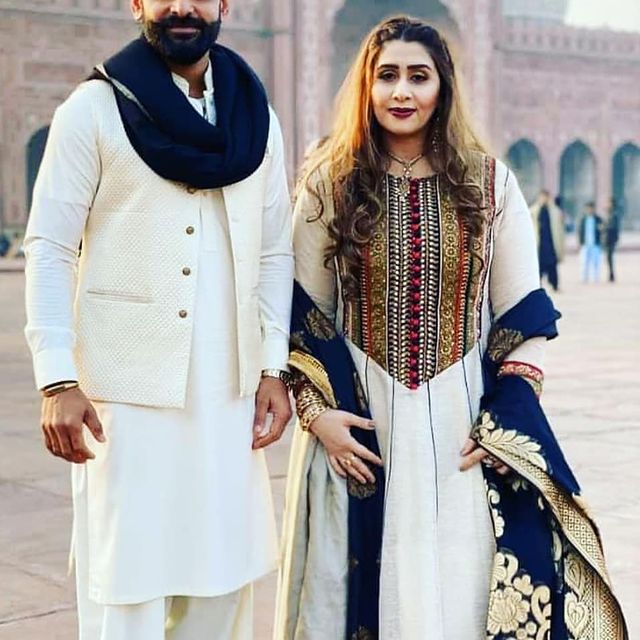 Mohammad Hafeez Wife | 20 Adorable Picture