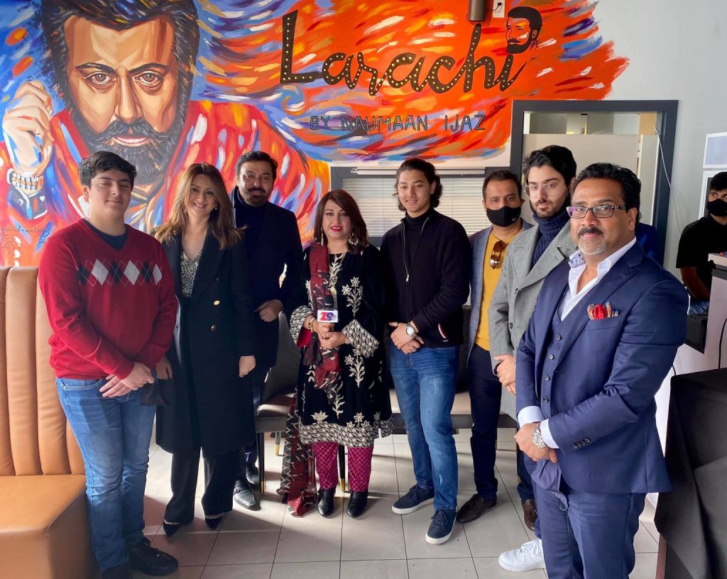 Naumaan Ijaz With His Family At The Launch Of Larachi By Naumaan Ijaz