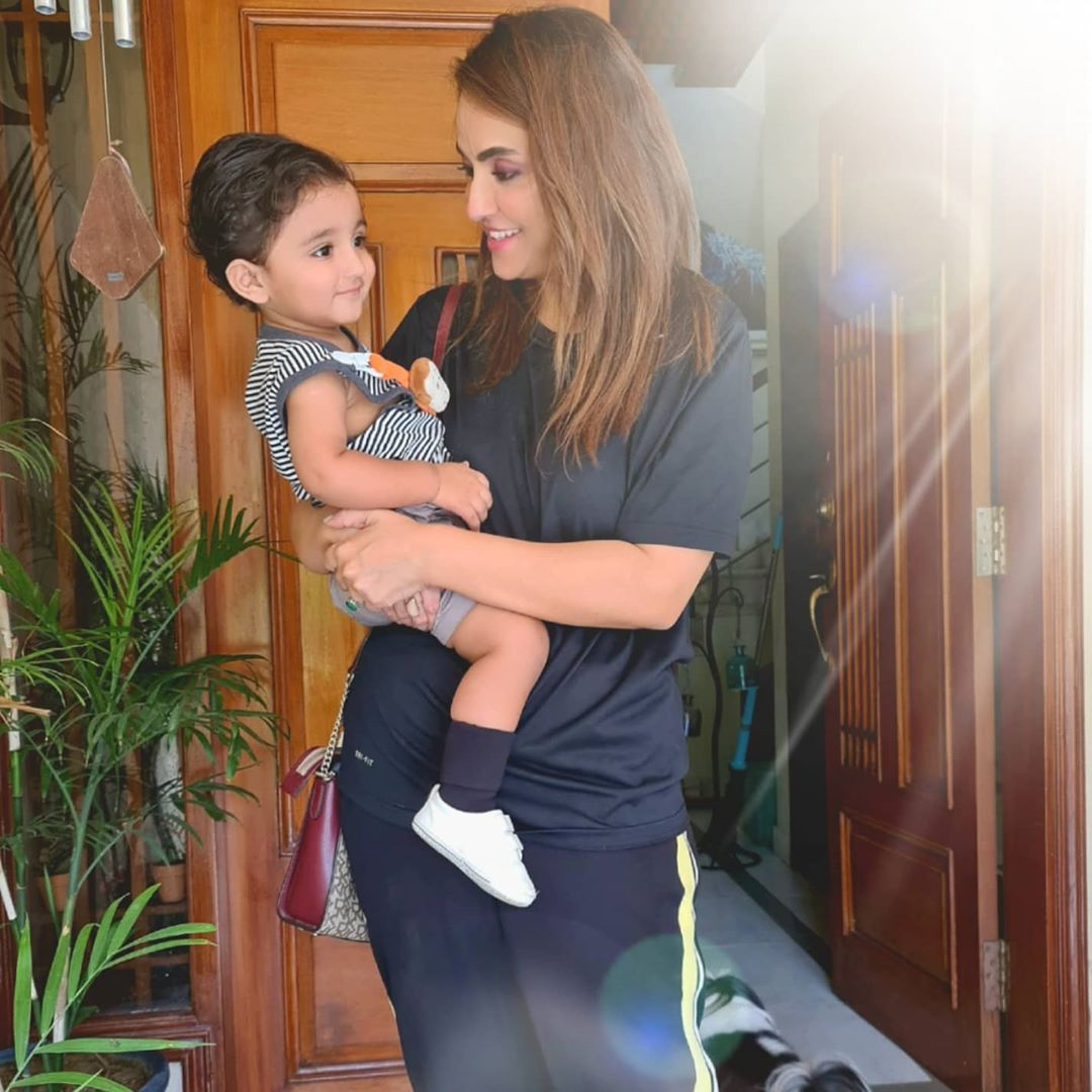 Nadia Khan Shared Beautiful Latest Photos with her Son