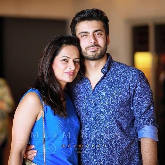 Pakistani Celebrities Who Keep Their Wives With Them