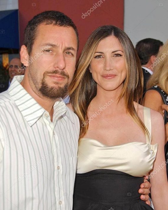 Adam Sandler Wife | 20 Romantic Pictures | Reviewit.pk