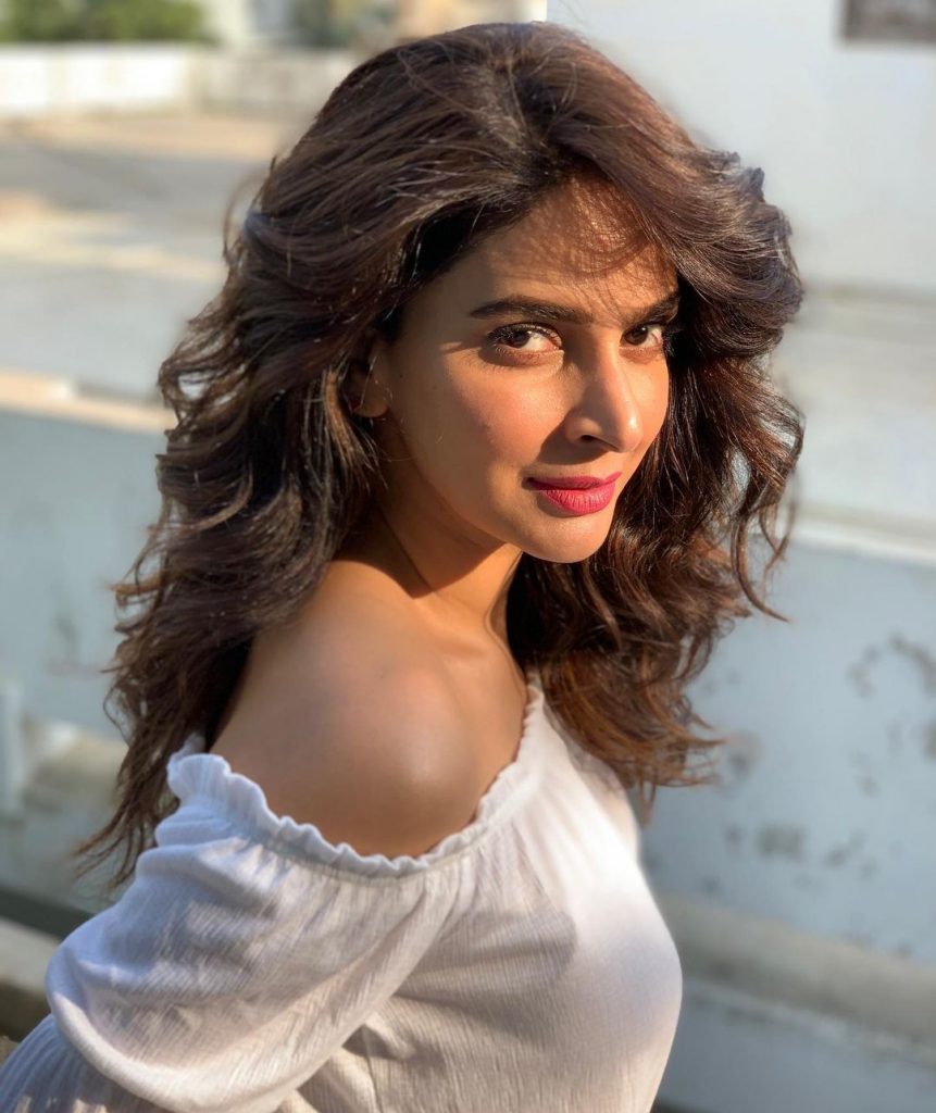 Lovely Photos of Saba Qamar With 45 Shades of White.