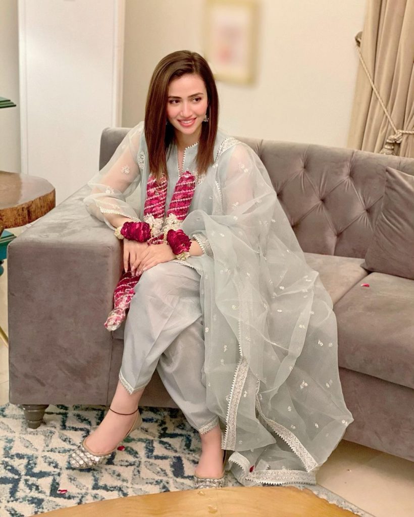 Sana Javed Shares A Throwback Picture From Her Engagement