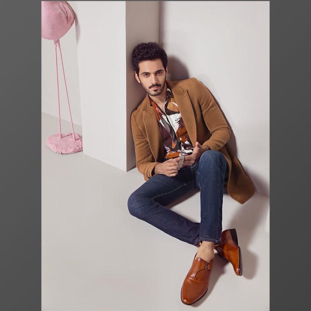 Shoe Planets Latest Winter Collection Featuring Aima Baig And Wahaj Ali