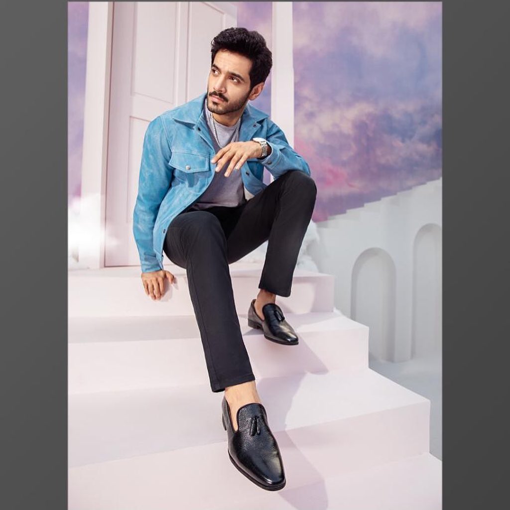 Shoe Planets Latest Winter Collection Featuring Aima Baig And Wahaj Ali