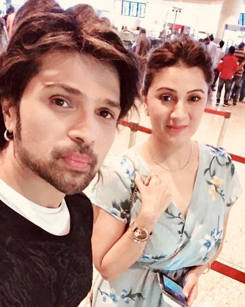 Himesh Reshammiya Wife | Lovely pictures