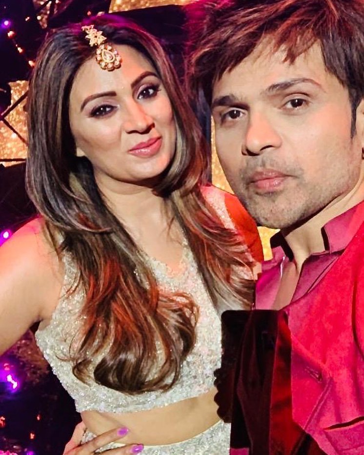 Himesh Reshammiya Wife | Lovely pictures