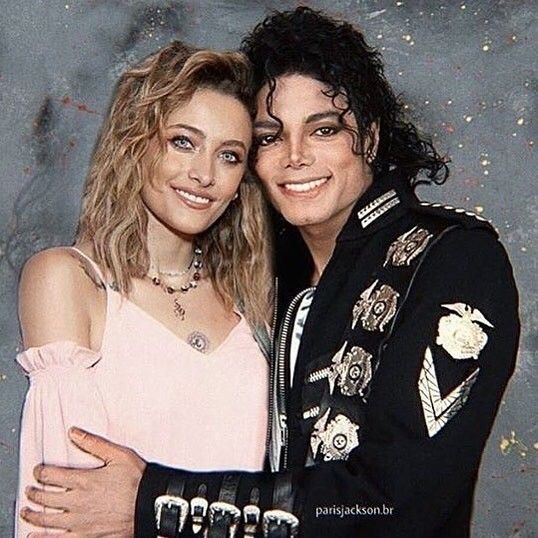 Michael Jackson Daughter | 10 Captivating Pictures