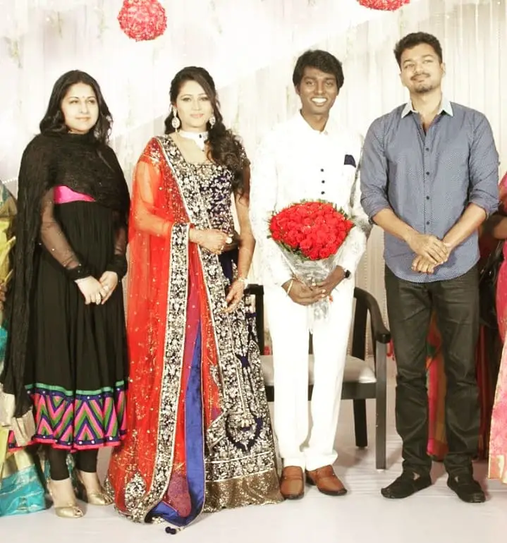 Vijay Wife | 10 Galvanizing Pictures