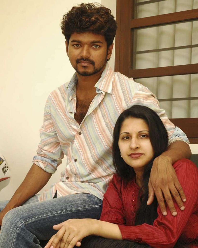 Vijay Wife | 10 Galvanizing Pictures