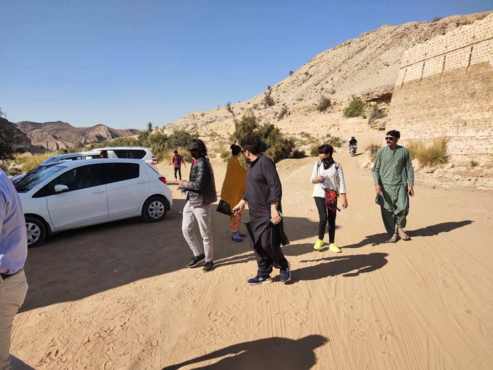 Nida Yasir and Yasir Nawaz Visited Ranikot Fort, Sindh