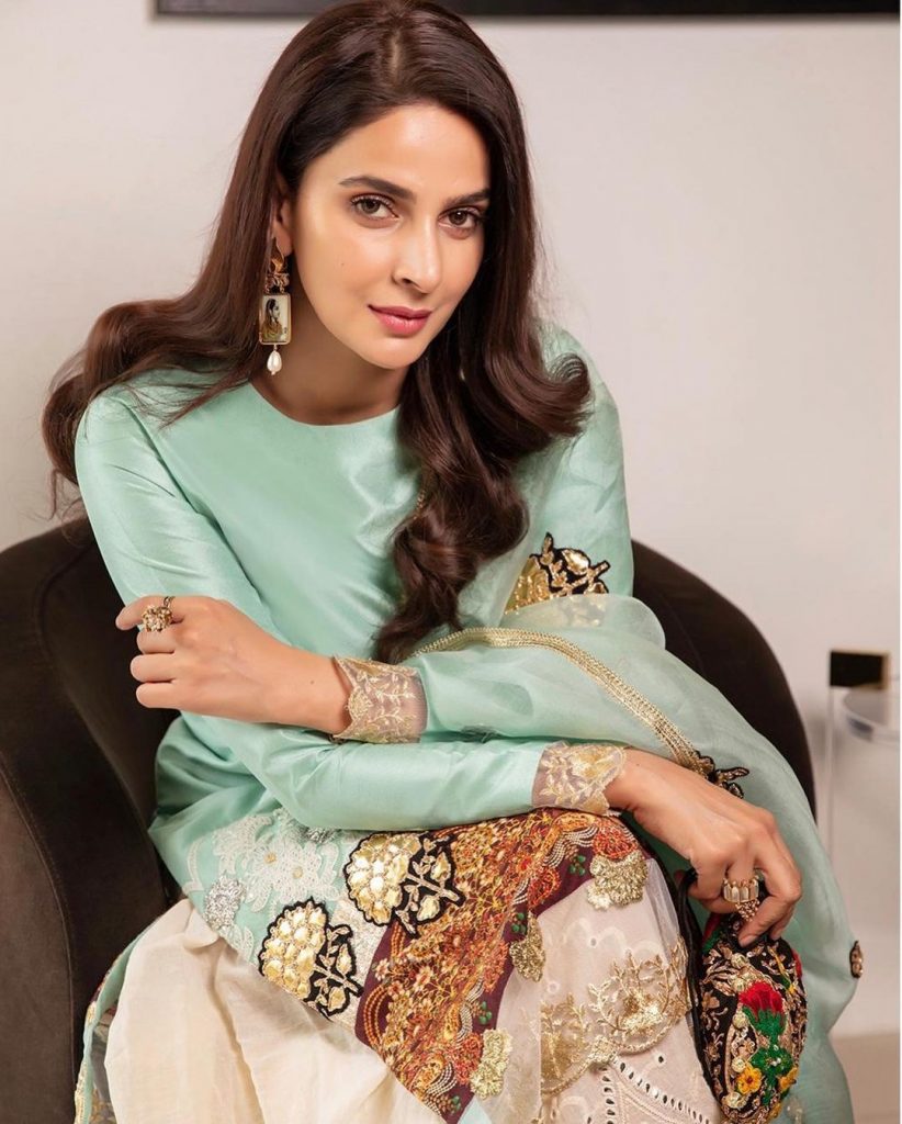 30 Beautiful Pictures of Saba Qamar In Eastern Attire