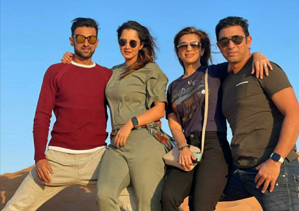 Shoaib Malik And Azhar Mehmood Family Pictures From Dubai