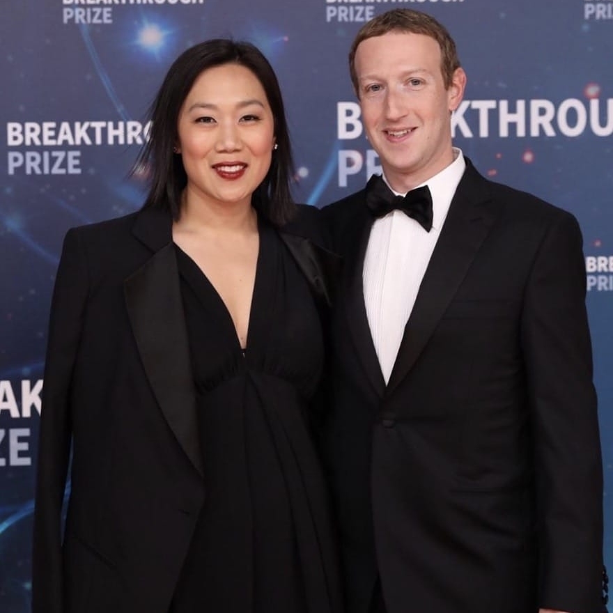 Mark Zuckerberg Wife | 10 Astounding Pictures