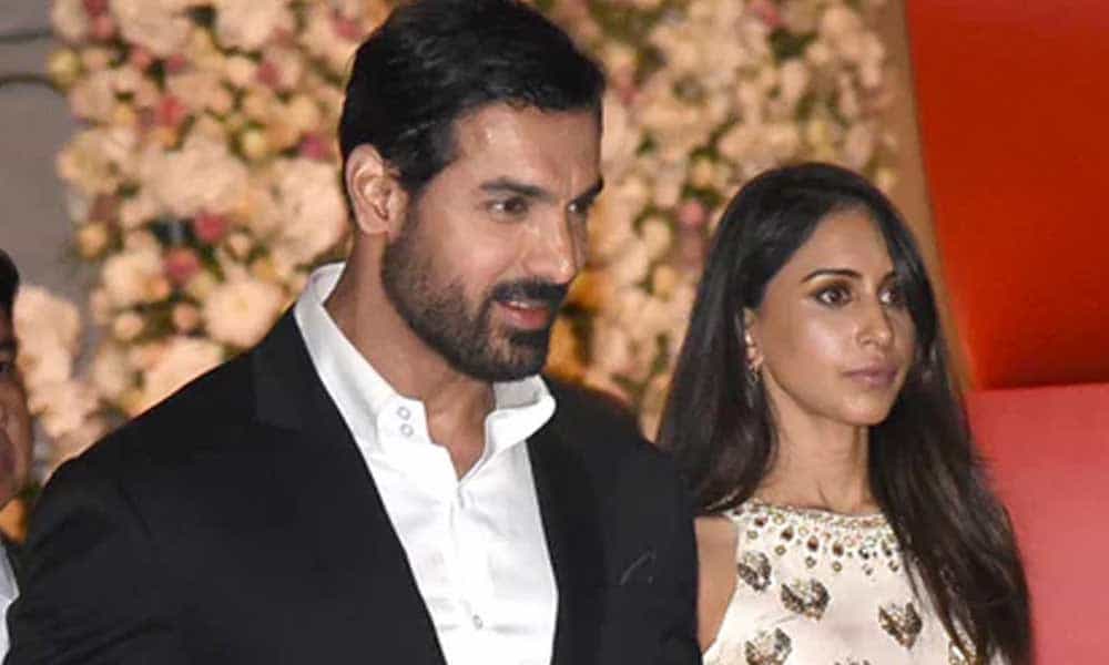 John Abraham Wife | 10 Heavenly Pictures