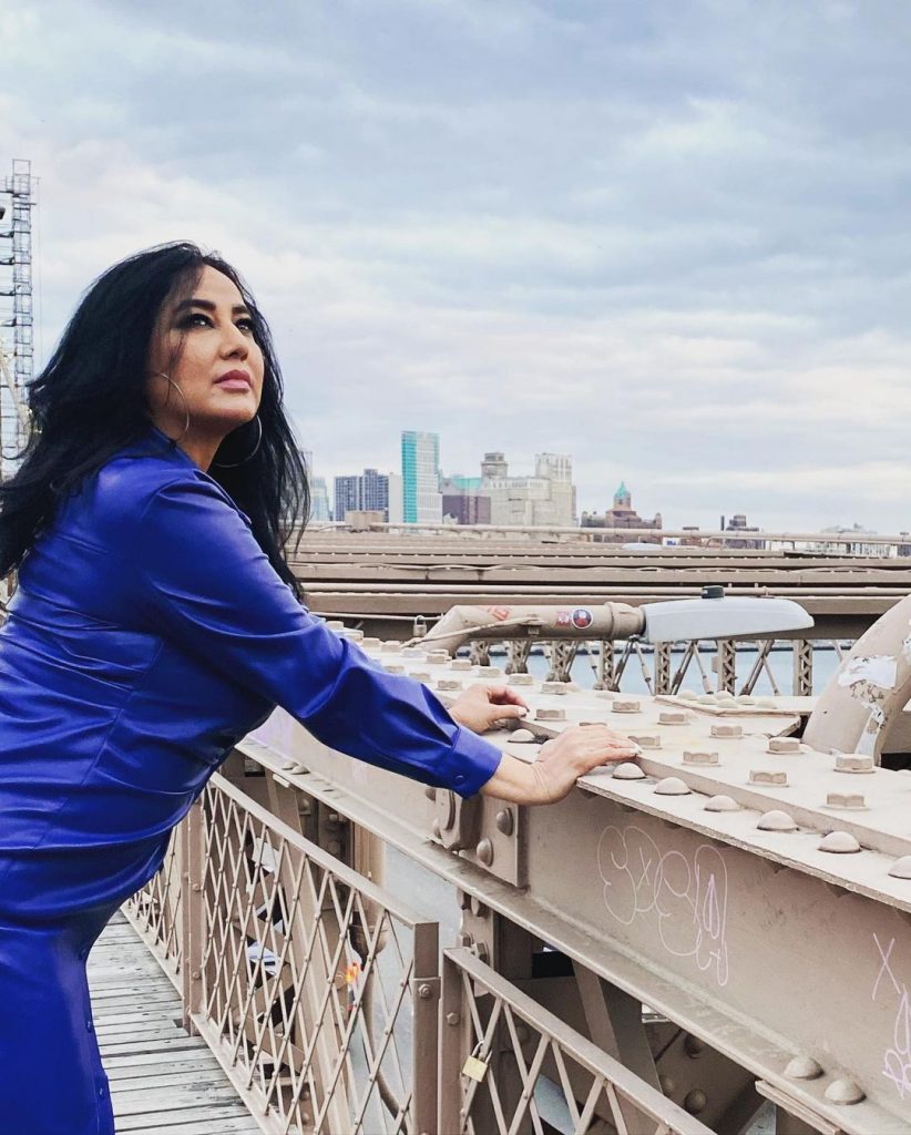 Ayesha Gul Giving Major Vacay Goals In NYC Pictures