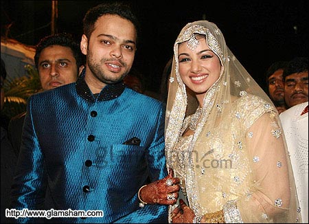 Ayesha Takia Husband | 10 Enticing Pictures