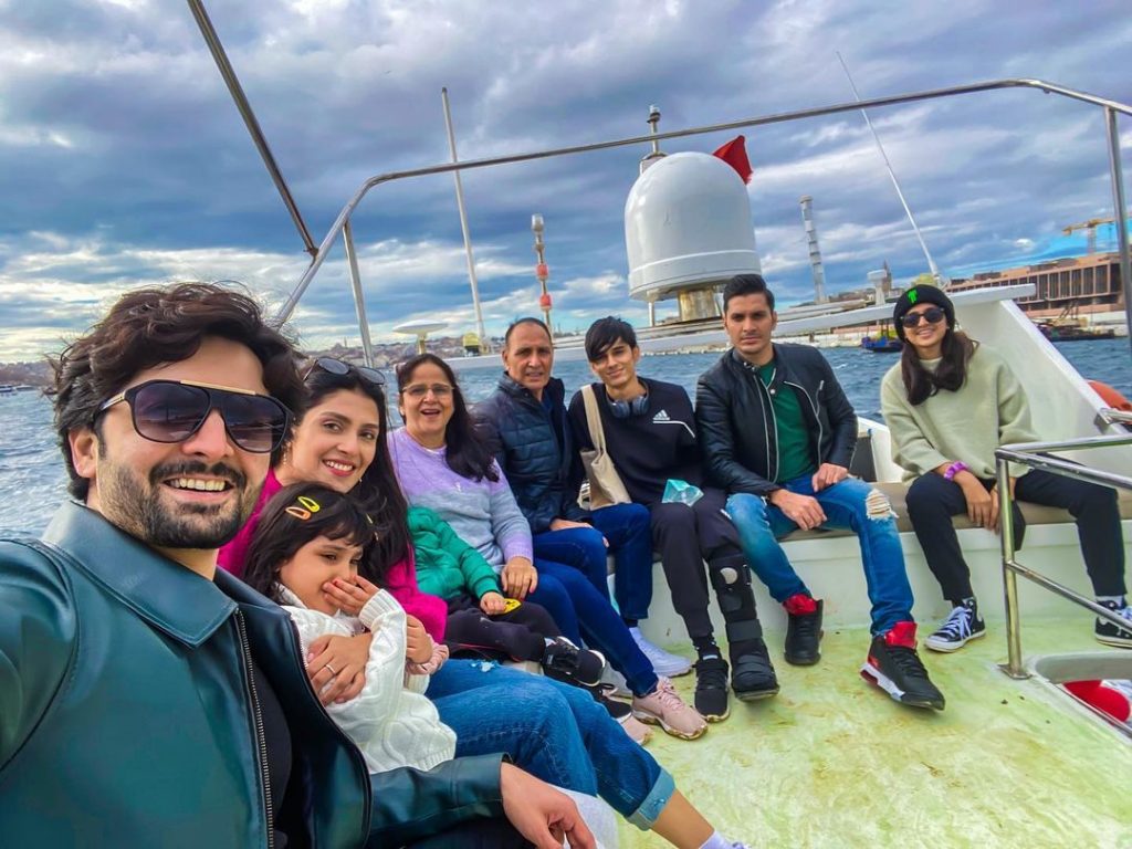 Ayeza Khan's Vacation Pictures With Family