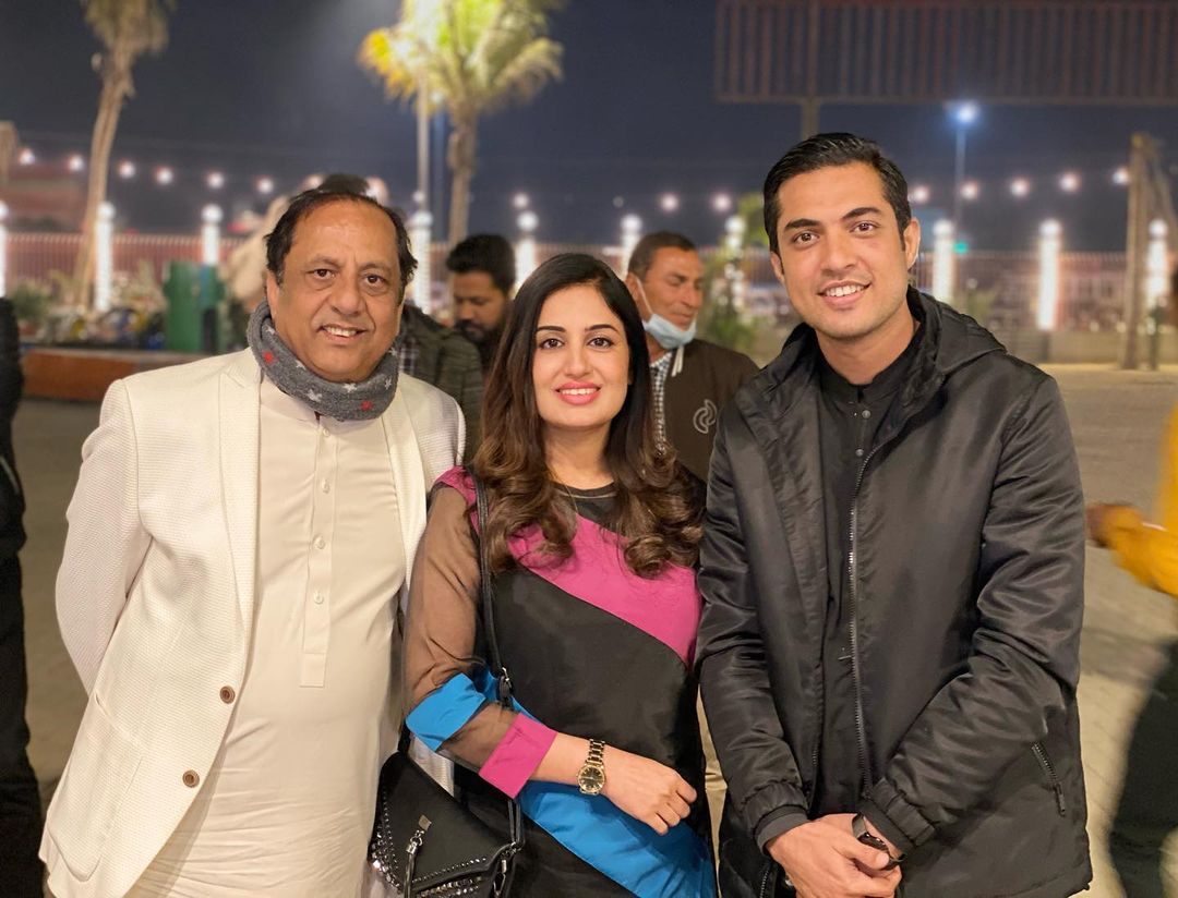 Iqrar ul Hassan Wife Farah Yousaf Birthday Pictures