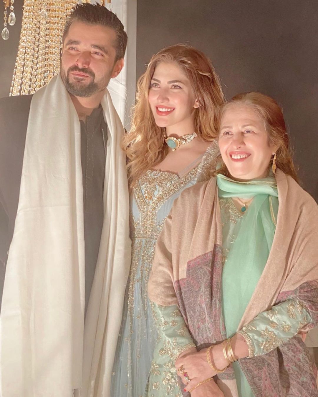 Hamza Ali Abbasi and Naimal Khawar Beautiful Clicks from Recent Wedding