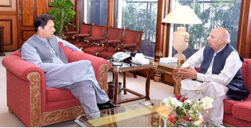 PM Imran Khan to hold meeting with Governor Punjab regarding PDM Rally