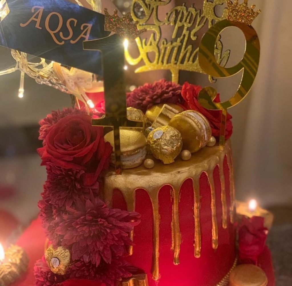 Shahid Afridi Celebrates his daughter's 19th birthday