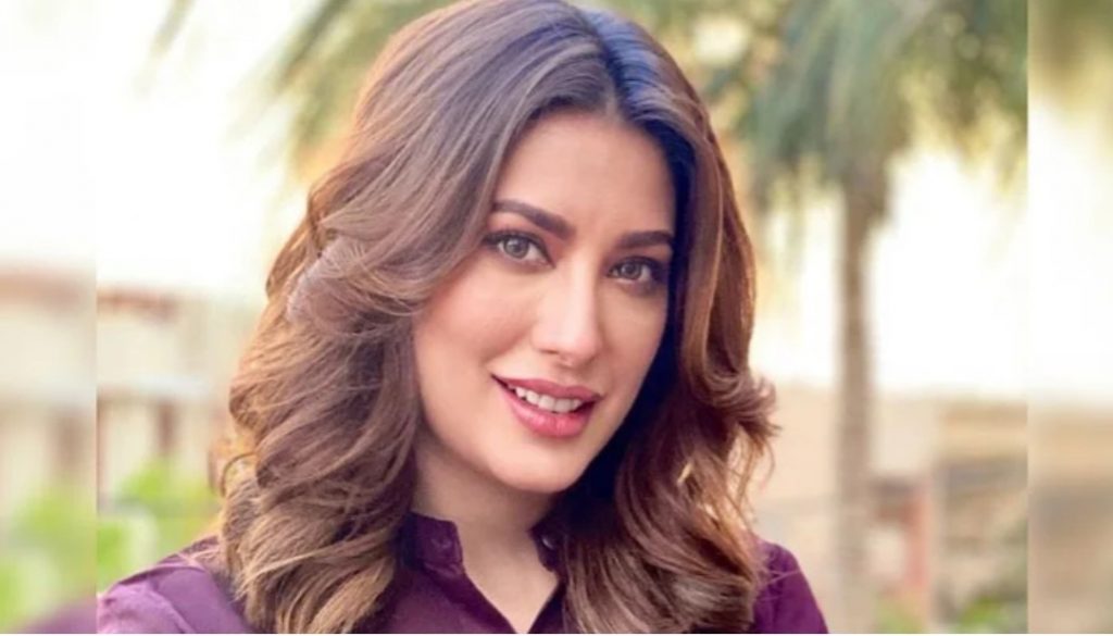 Mehwish Hayat Demands Closure of the Zoos in Pakistan