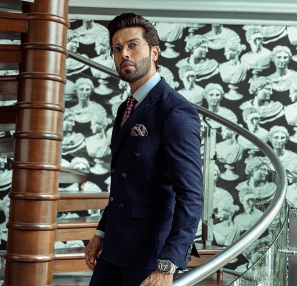 Netizen Schools Fahad Mustafa on His Statement Regarding Making Money