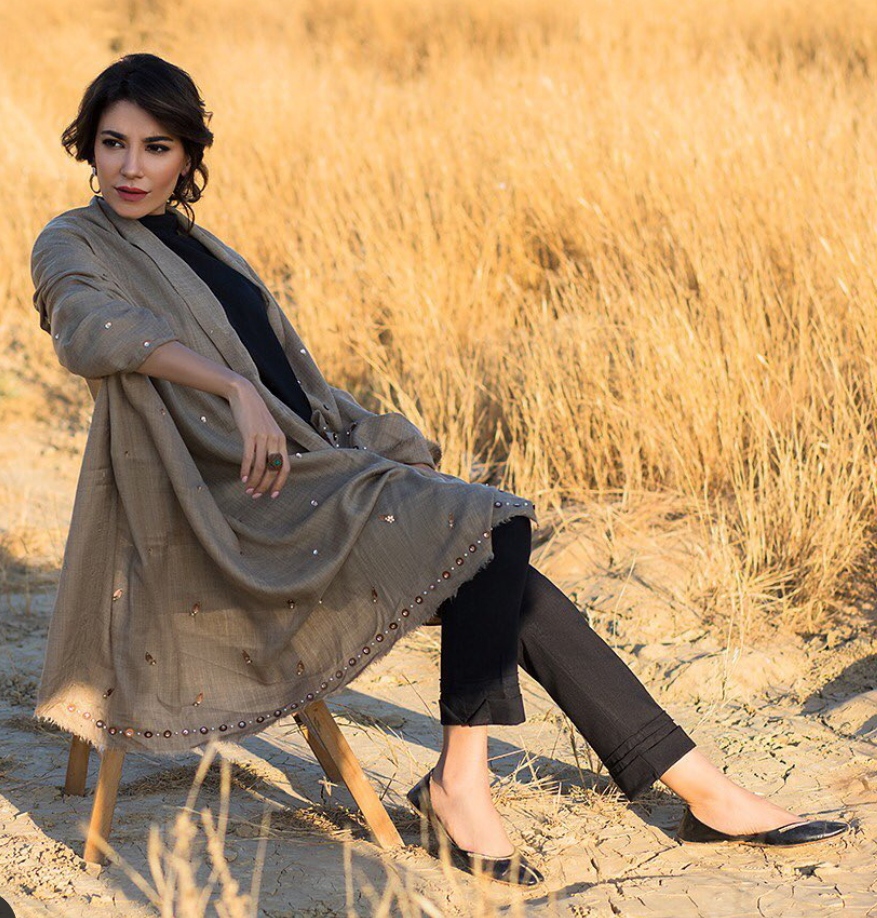 Naveen Waqar Gives Nomadic Vibes in latest Photoshoot